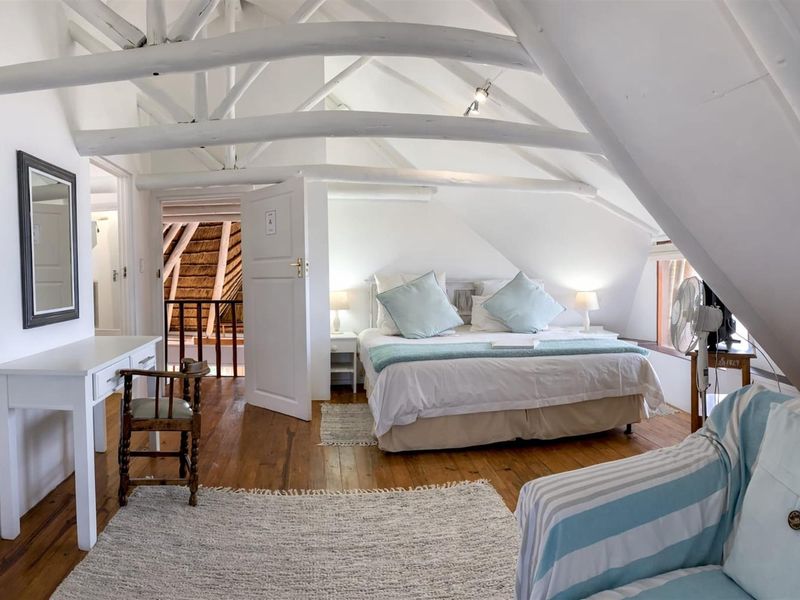 Luxury Furnished 3 Bedroom Sea View Villa for Sale at Crawford’s Beach Lodge - Photo 4