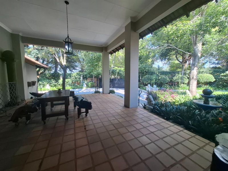 Space, style, and serious entertaining-this Gholfsig gem has it all. - Photo 6