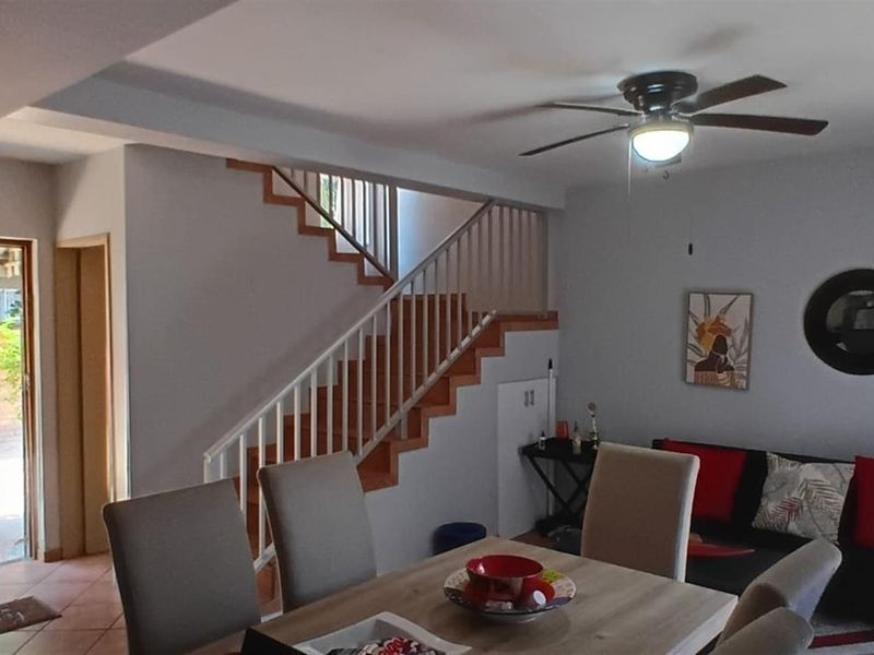 Complex For Sale in Meer En See, Richards Bay, KwaZulu Natal - Photo 2