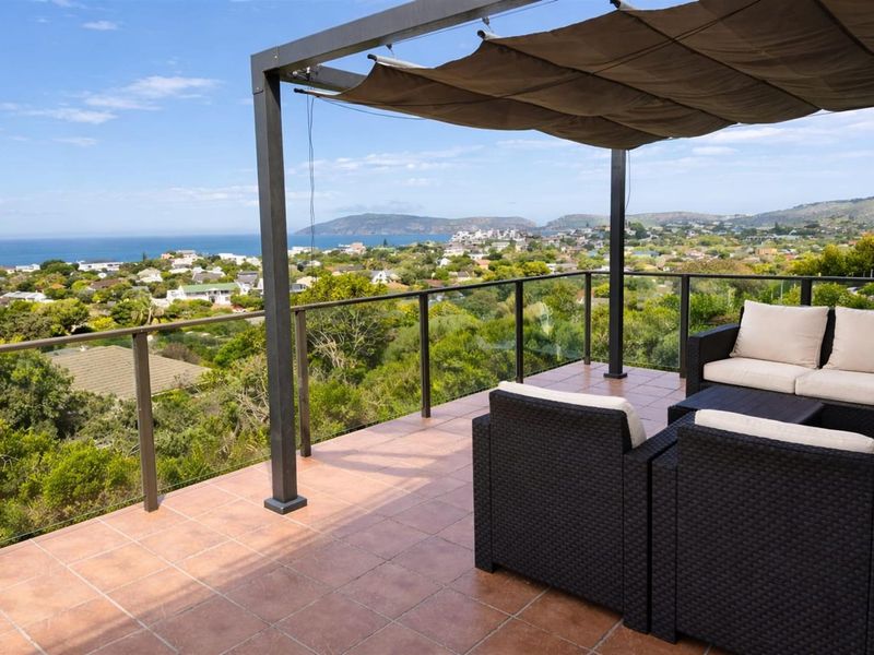 Fully Furnished 4 Bedroom Holiday Home in Lower Robberg Available for Easter - Photo 2