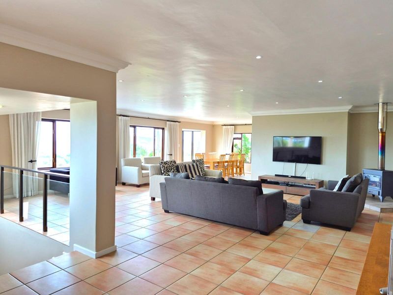 4 Bedroom Holiday Home with Pool and Surround Ocean Views for Easter Rental - Photo 5