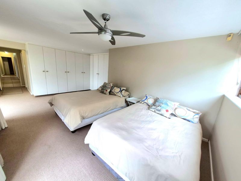 4 Bedroom Holiday Home with Pool and Surround Ocean Views for Easter Rental - Photo 2