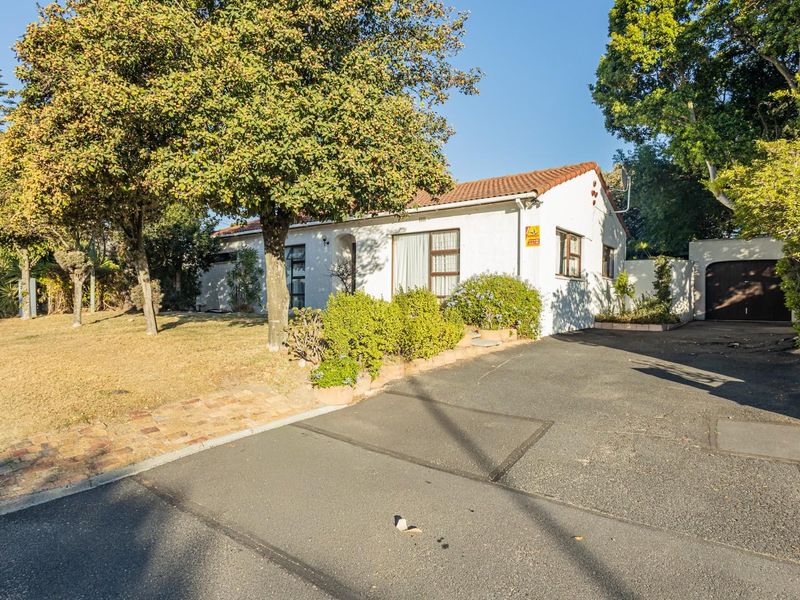 Two Dwelling Excellence in the Heart of Flamingo Vlei - Photo 4