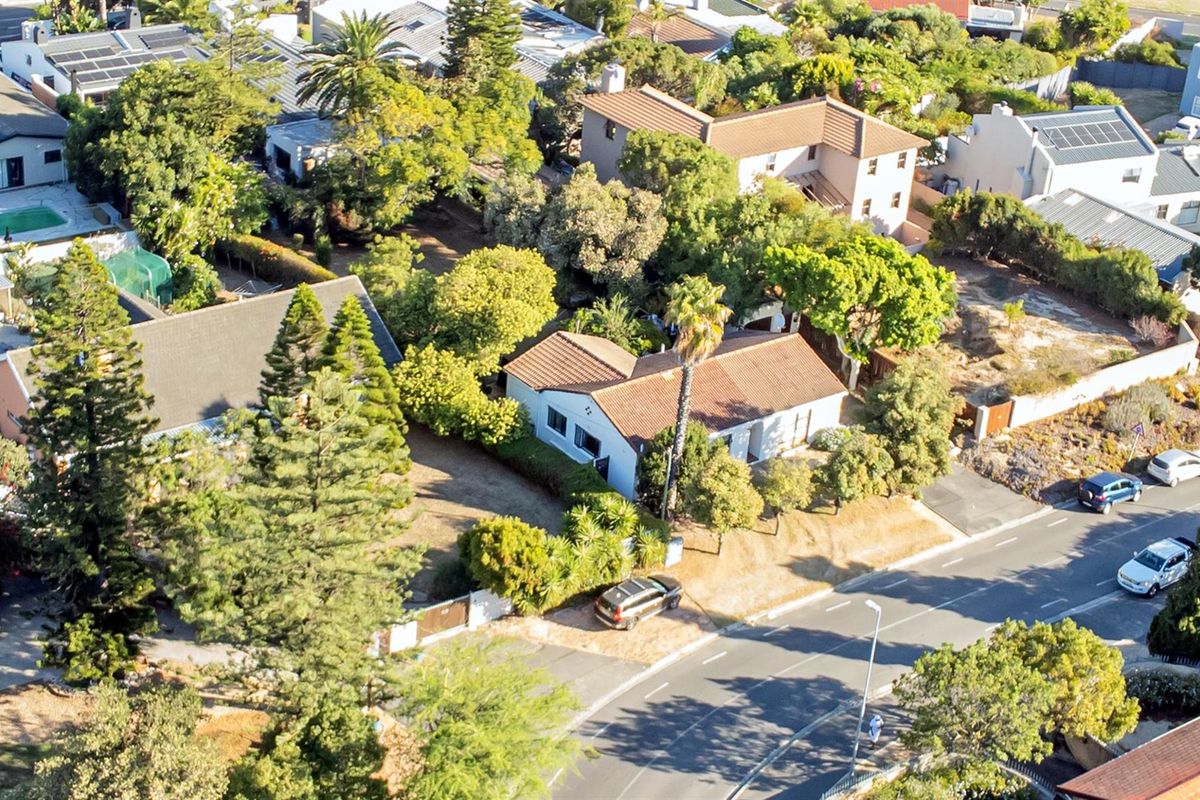 Two Dwelling Excellence in the Heart of Flamingo Vlei - Photo 2