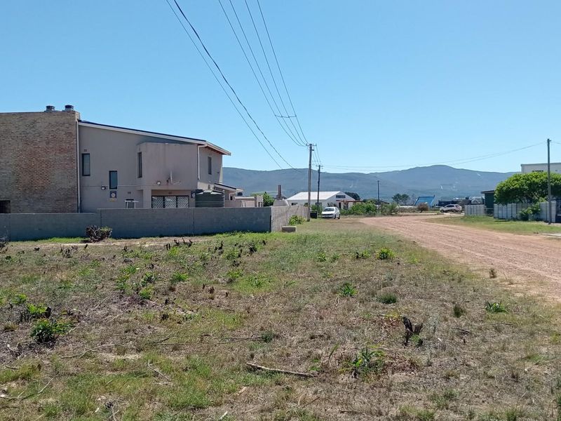 A Rare Coastal Masterpiece in Waiting - Premier Investment Stand in Fisherhaven, Hermanus - Photo 9