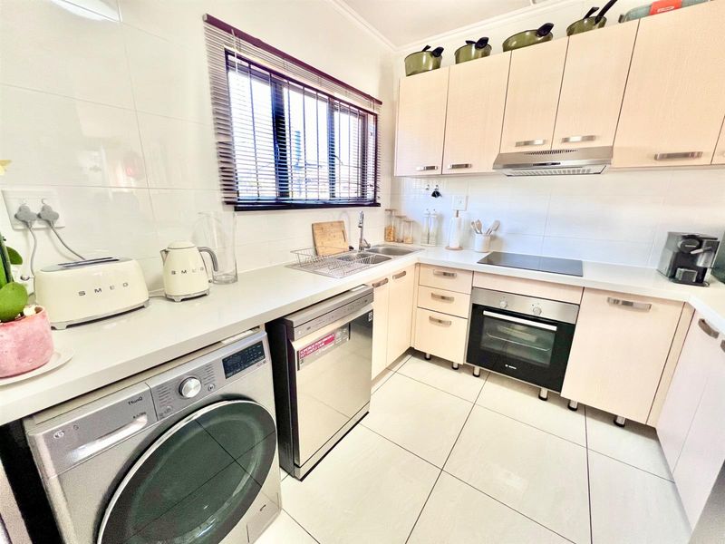 Ground Floor Apartment To Rent in Midrand - Photo 9