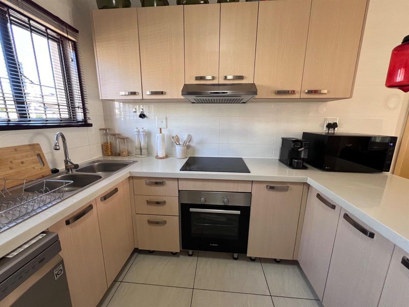 Ground Floor Apartment To Rent in Midrand - Photo 8