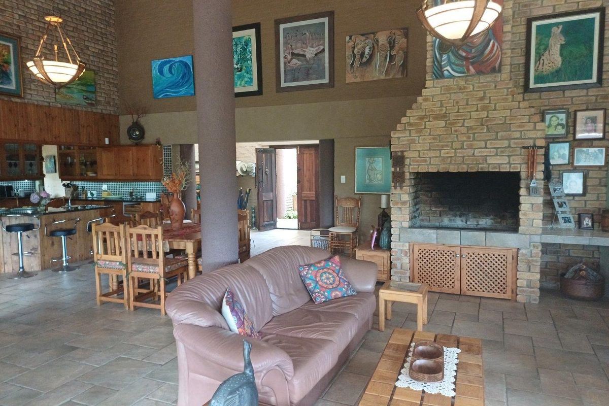 House For Sale in Stilbaai Wes, Stilbaai - Photo 5