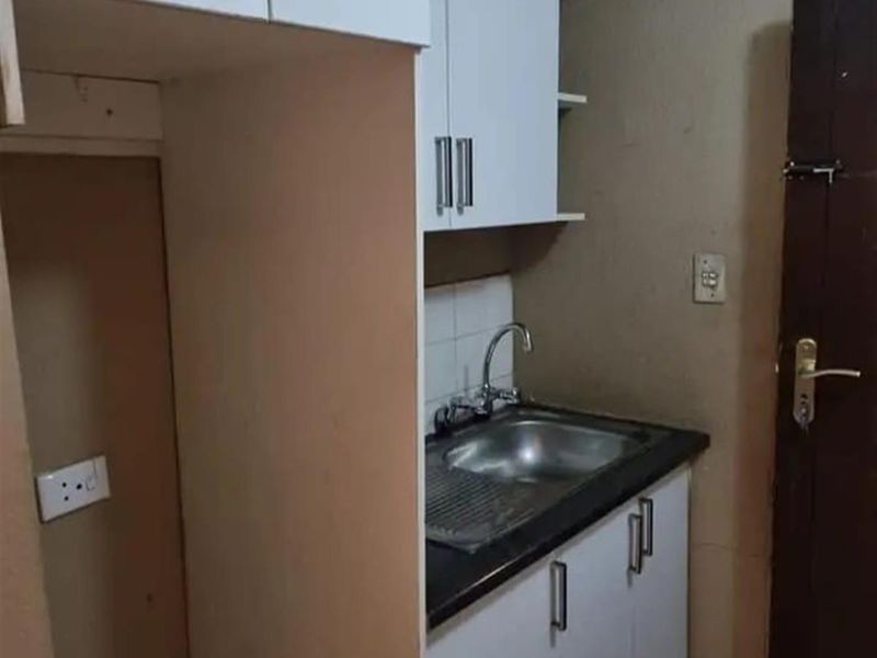 House To Rent in Protea Glen, Soweto - Photo 5