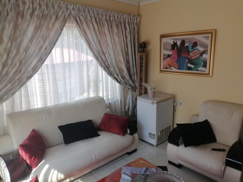 House For Sale in Norkem Park, Kempton Park - Photo 7