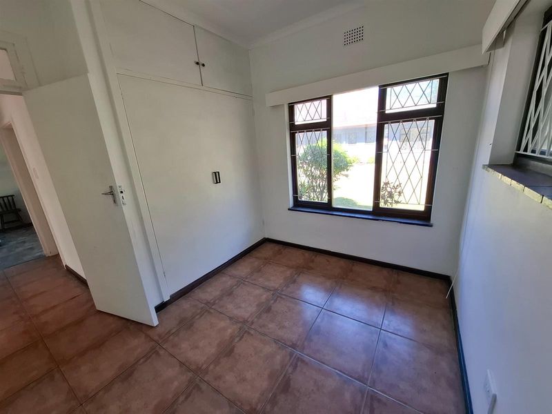 Townhouse For Sale in Uvongo Beach, Margate, KwaZulu Natal - Photo 7