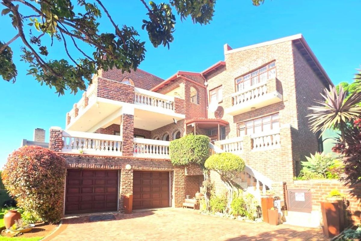 Where Ocean Views Meet Investment Excellence | Elevated Living in Wavecrest, Jeffreys Bay - Photo 2