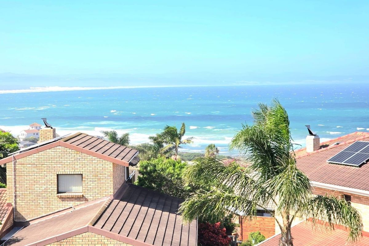 Where Ocean Views Meet Investment Excellence | Elevated Living in Wavecrest, Jeffreys Bay - Photo 4