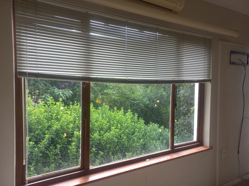 House For Sale in Athlone Pietermaritzburg KwaZulu Natal - Photo 3