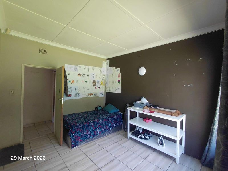 House To Rent in Brenthurst, Brakpan - Photo 5