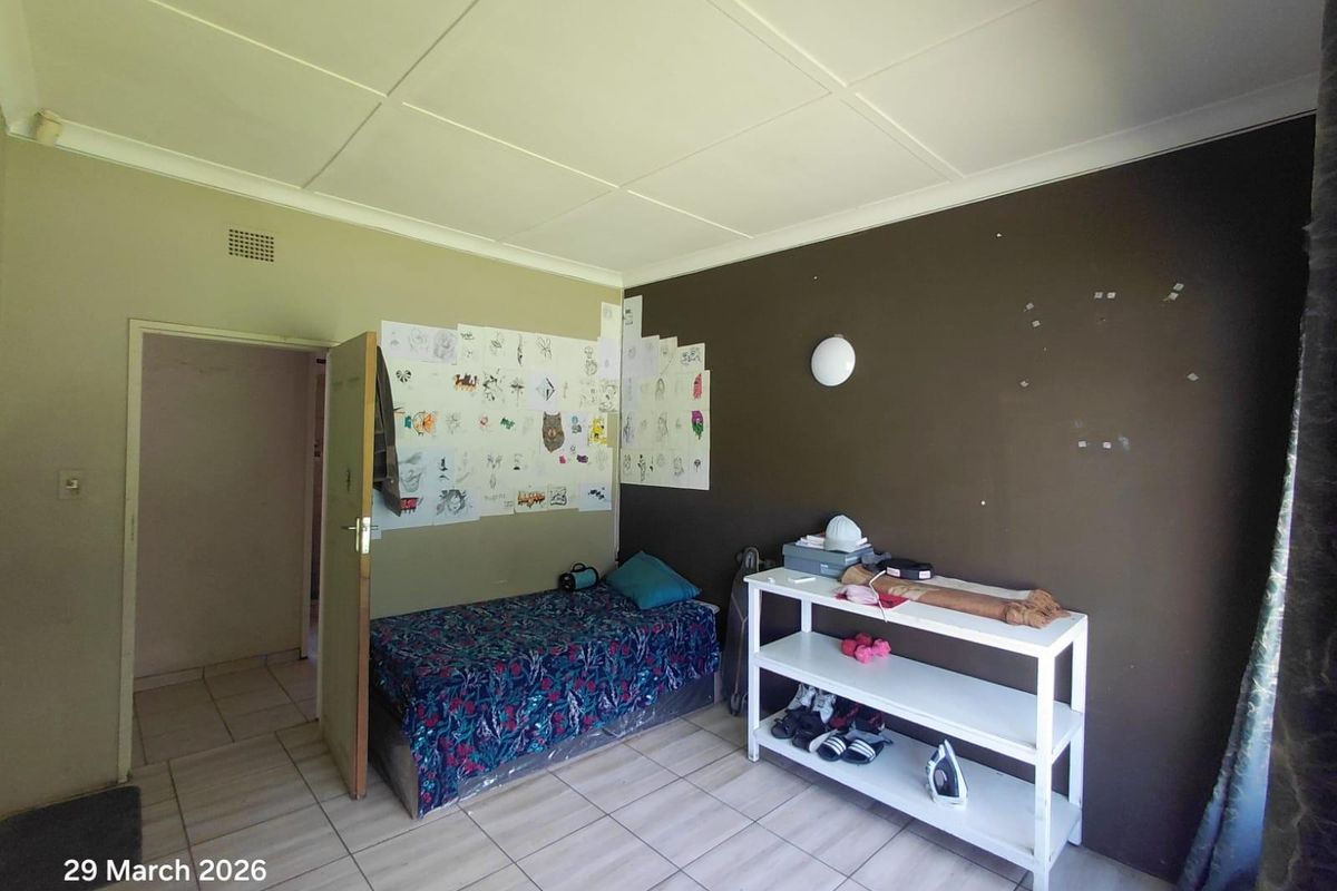 House To Rent in Brenthurst, Brakpan - Photo 5