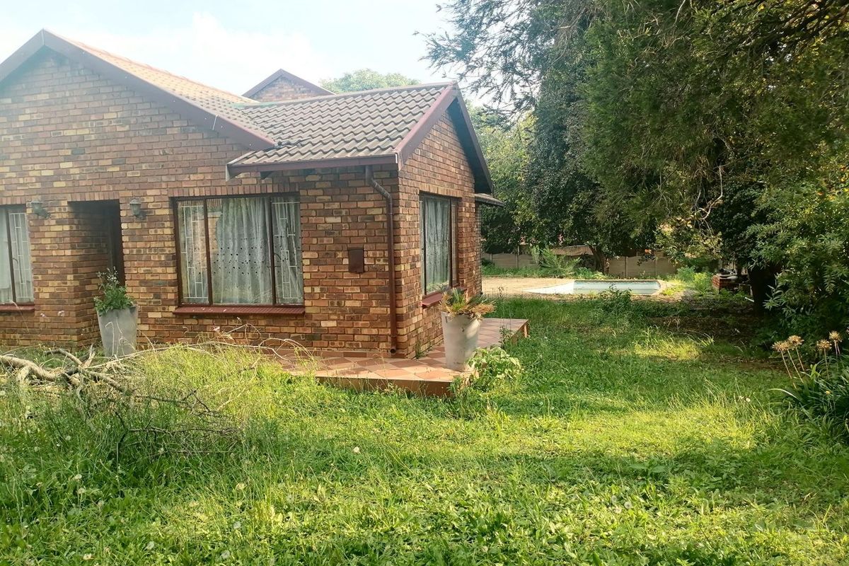 House For Sale in Birch Acres, Kempton Park - Photo 3