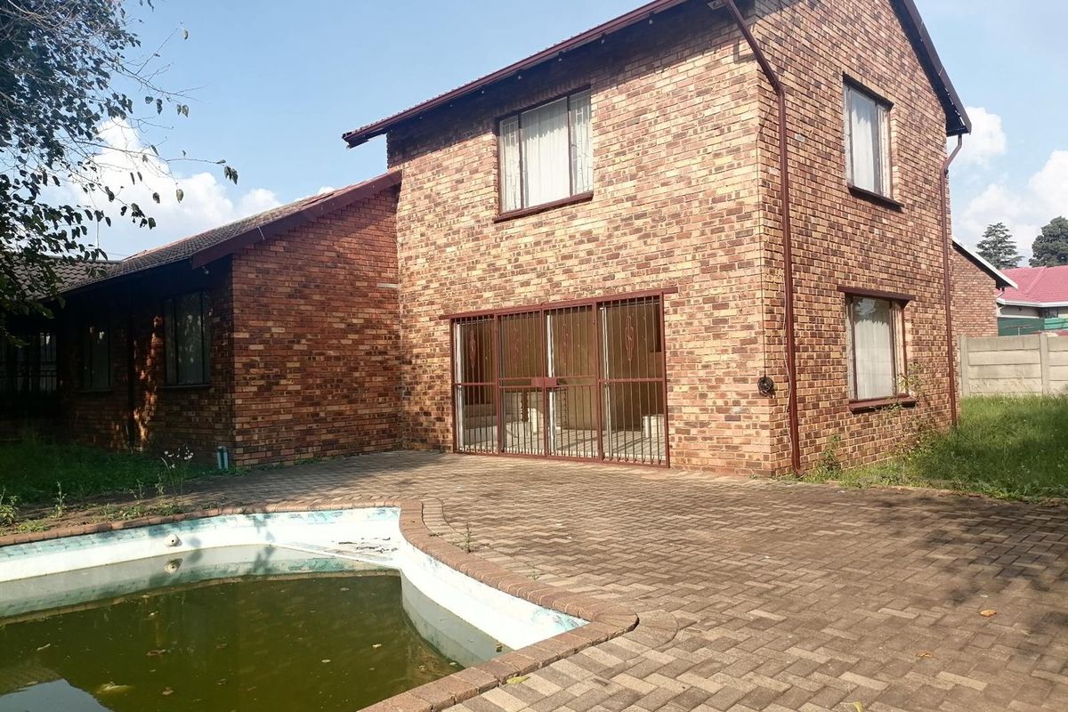 House For Sale in Birch Acres, Kempton Park - Photo 5