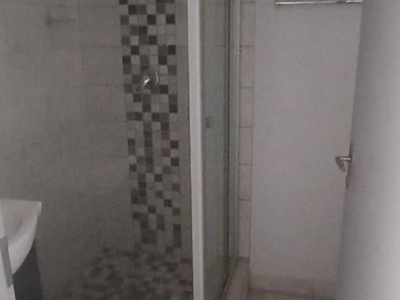 Studio Apartment For Sale in Pretoria North, Pretoria - Photo 5