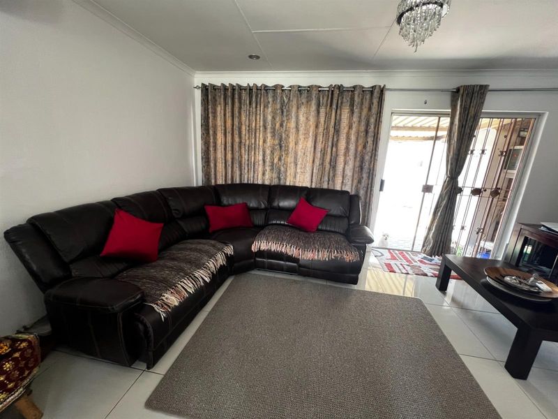 2 Bedroom townhouse for sale,at The Reeds - Photo 10