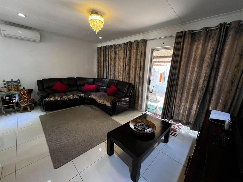 2 Bedroom townhouse for sale,at The Reeds - Photo 6