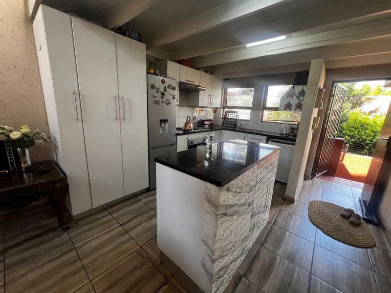 2 Bedroom townhouse for sale,at The Reeds - Photo 3