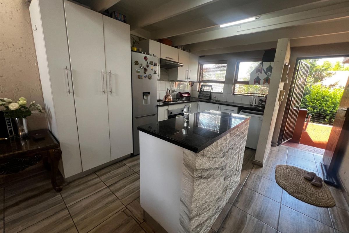 2 Bedroom townhouse for sale,at The Reeds - Photo 3