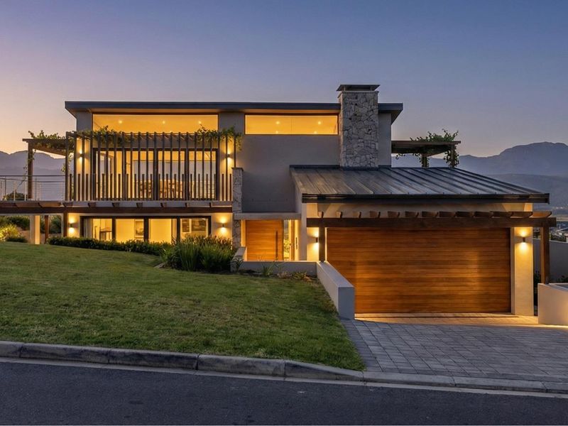 House For Sale in Fernwood Estate, Knysna - Photo 2