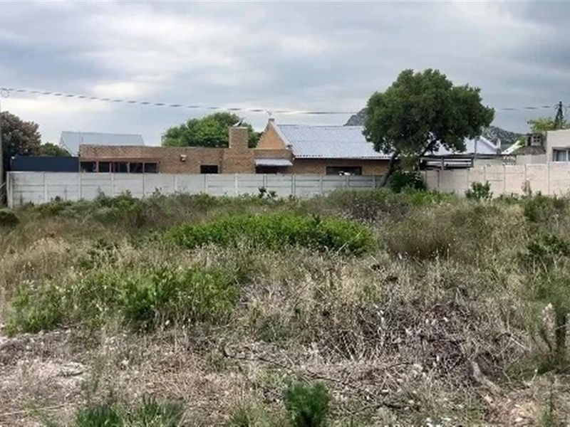 600 sqm plot in Picturesque Pringle Bay , close to the seaa with awesome view - Photo 3