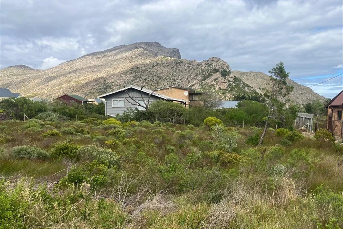 600 sqm plot in Picturesque Pringle Bay , close to the seaa with awesome view - Photo 2