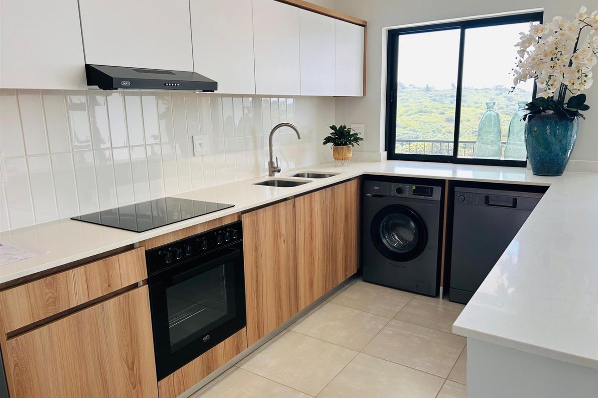 2 Bedroom Apartment in Ballito Hills Central - Photo 4