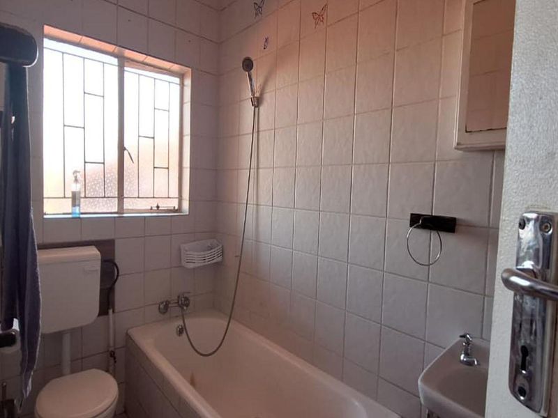 Apartment for Sale in Strubenvale - Photo 9