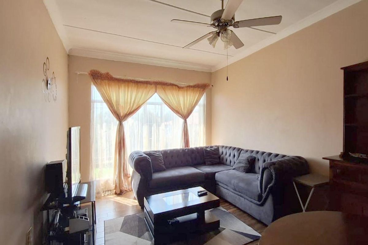 Apartment for Sale in Strubenvale - Photo 3