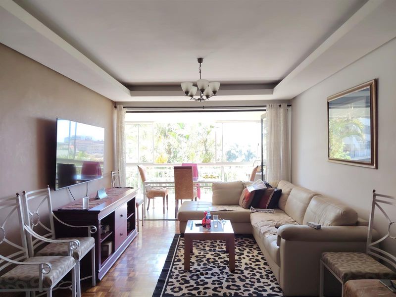 Apartment For Sale in Musgrave, Durban, KwaZulu Natal - Photo 2