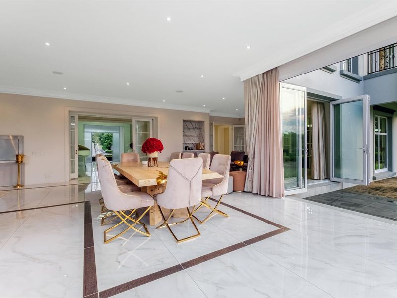 A Rare Ultra-Luxury 6-Bed Designer Home for sale in Prestigious Equestrian Estate - No transfer Duty - Photo 9