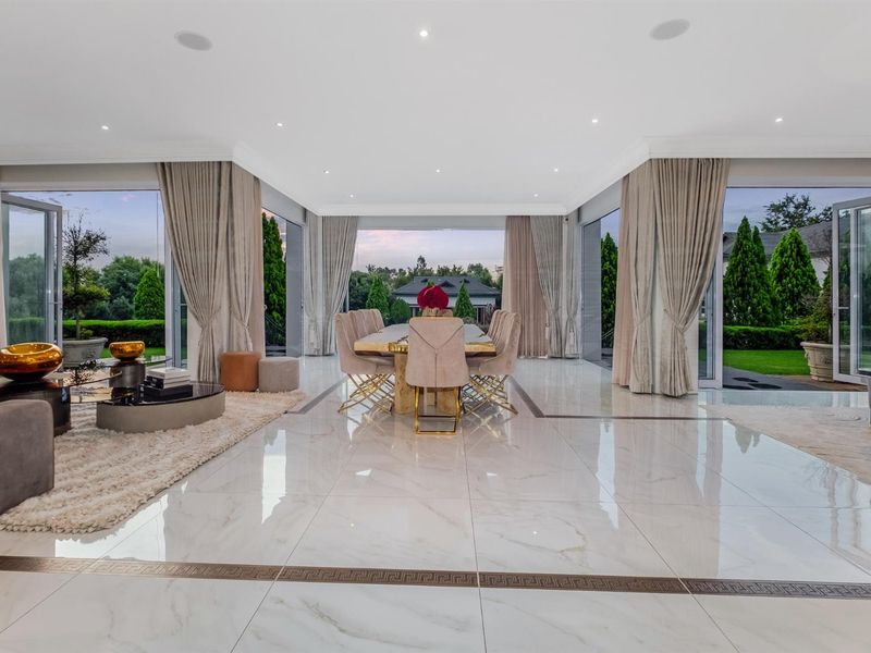 A Rare Ultra-Luxury 6-Bed Designer Home for sale in Prestigious Equestrian Estate - No transfer Duty - Photo 7