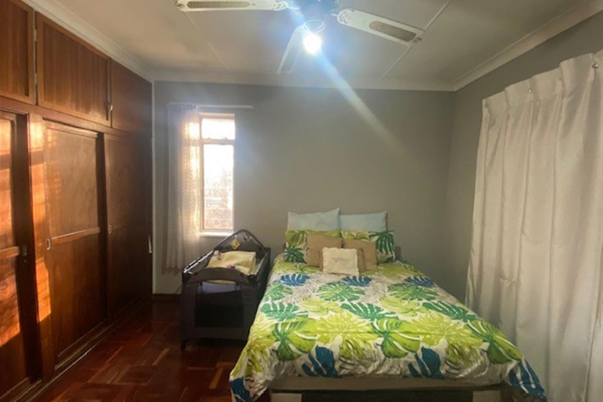 5 Bed Investment Property for Sale in Sunnyside. - Photo 5