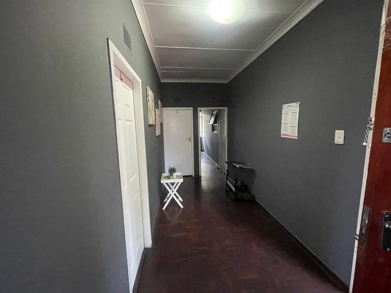 5 Bed Investment Property for Sale in Sunnyside. - Photo 10