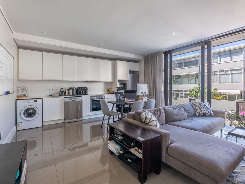 Modern Exclusive 1 Bedroom Apartment - Photo 2