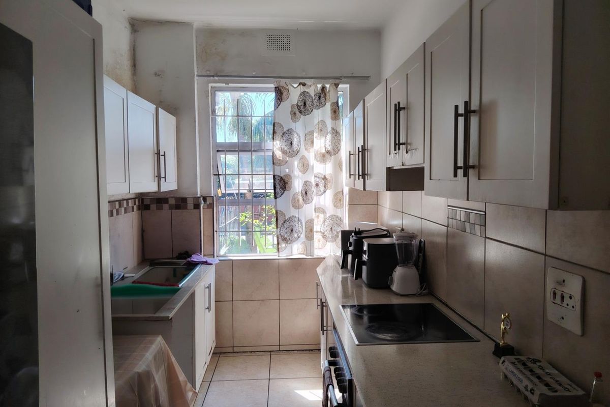Apartment For Sale in Musgrave, Durban, KwaZulu Natal - Photo 3