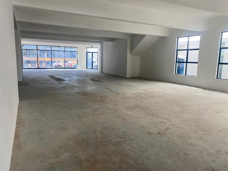 Retail Space To Rent in Claremont, Cape Town - Photo 9