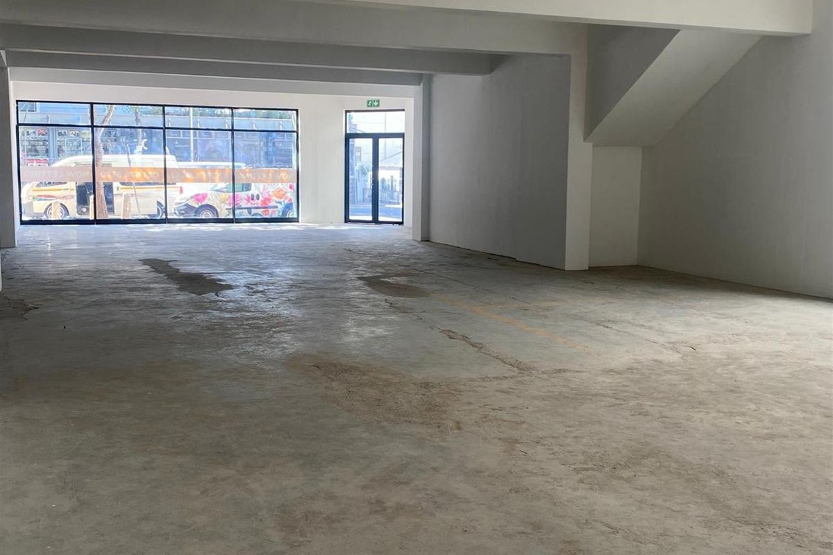 Retail Space To Rent in Claremont, Cape Town - Photo 4