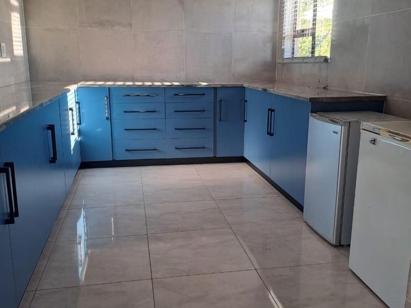 Farm For Sale in East London - Photo 6