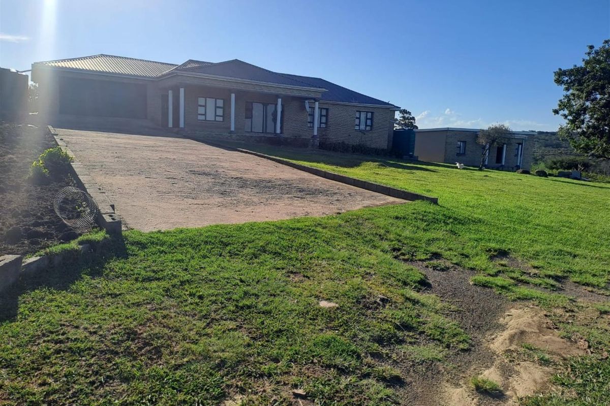 Farm For Sale in East London - Photo 2