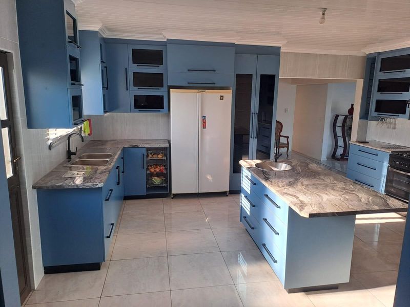 House For Sale in East London, Rural Cash only - Photo 5