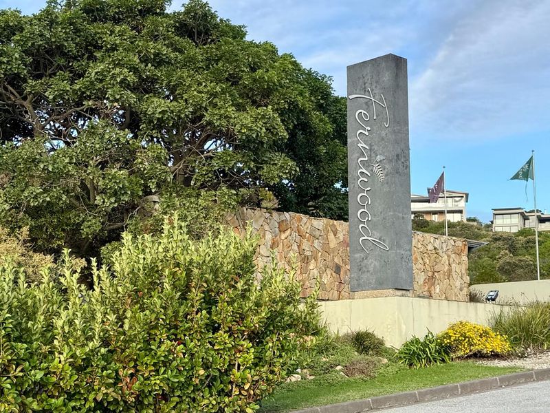 House For Sale in Fernwood Estate Knysna Western Cape - Photo 10