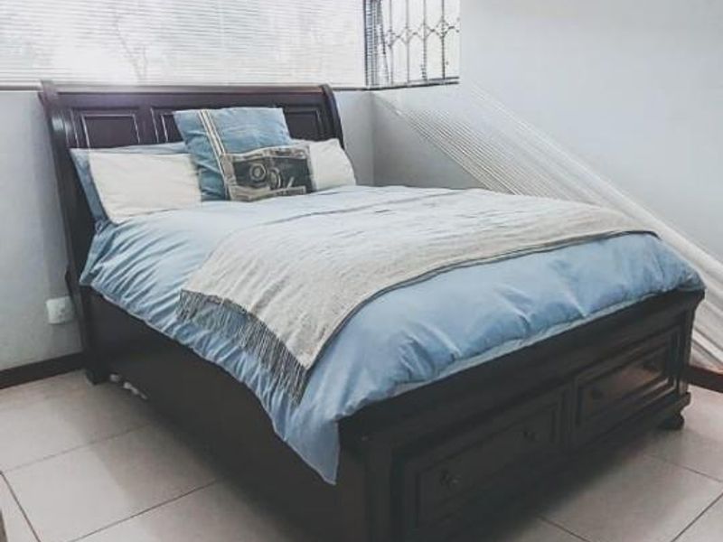 Stylish Investment Opportunity with Immediate Rental Income! - Photo 5