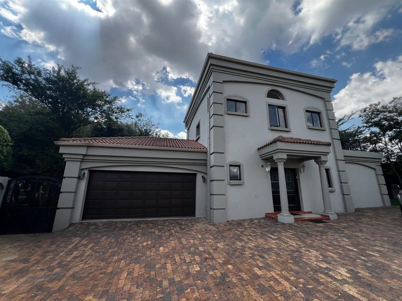House To Rent in Blue Valley Golf Estate, Centurion - Photo 2
