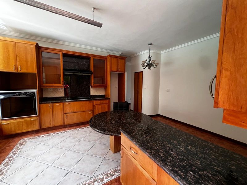 House To Rent in Blue Valley Golf Estate, Centurion - Photo 9