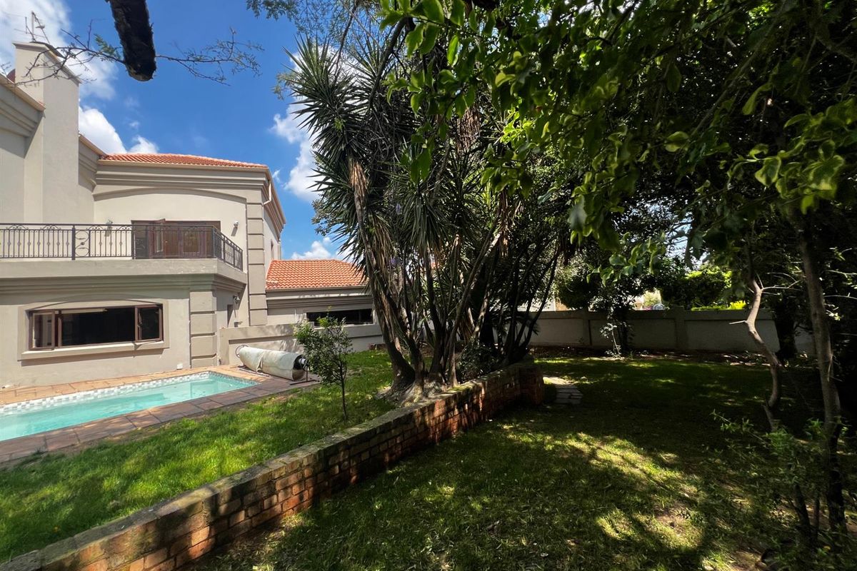 House To Rent in Blue Valley Golf Estate, Centurion - Photo 3